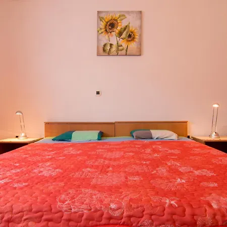 Nada 354 * Fažana