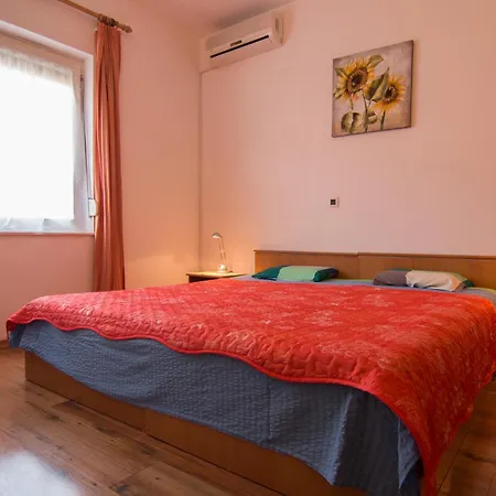 Nada 354 * Fažana